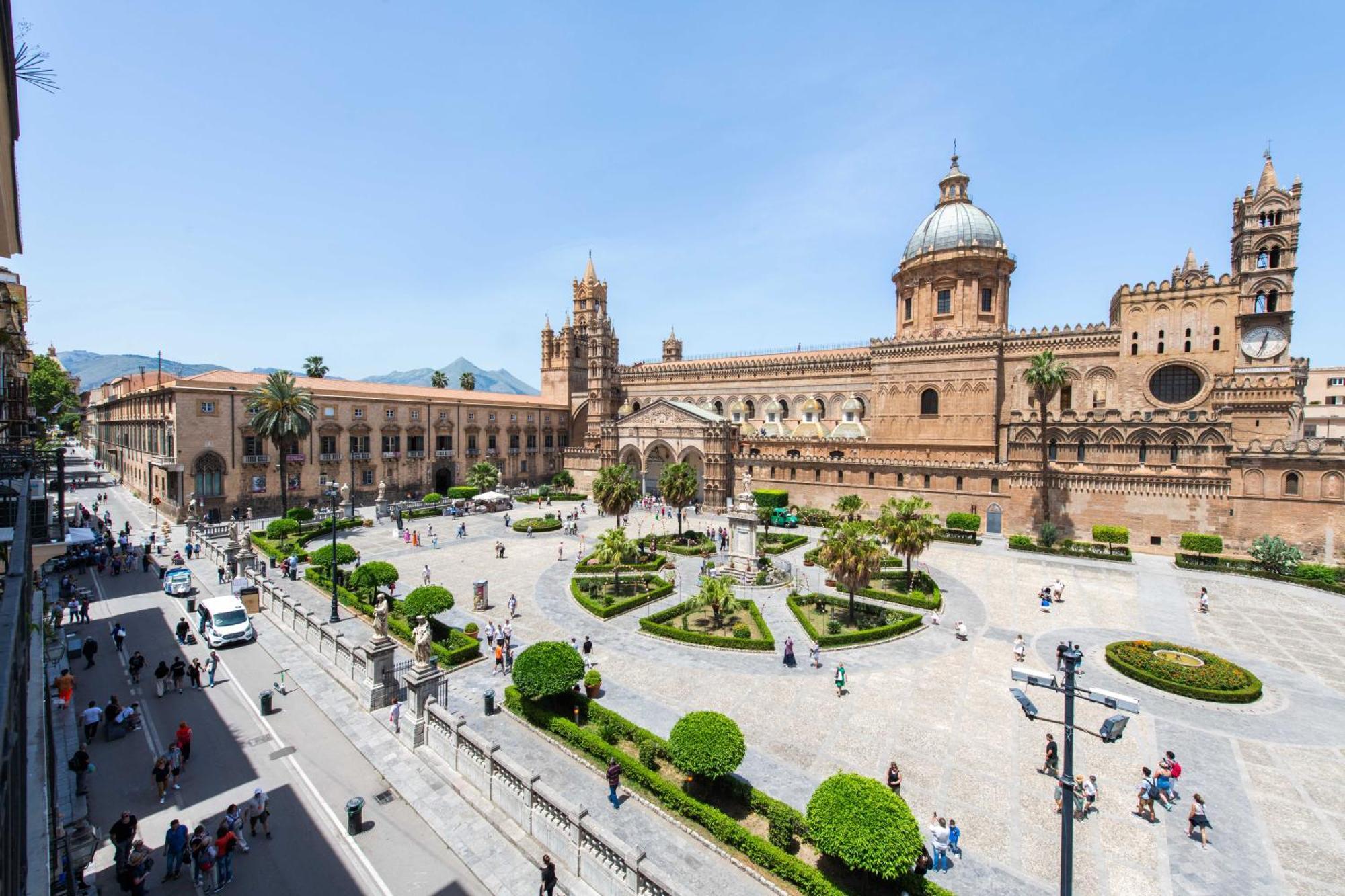 Cathedral View Apartments Palermo Exteriör bild