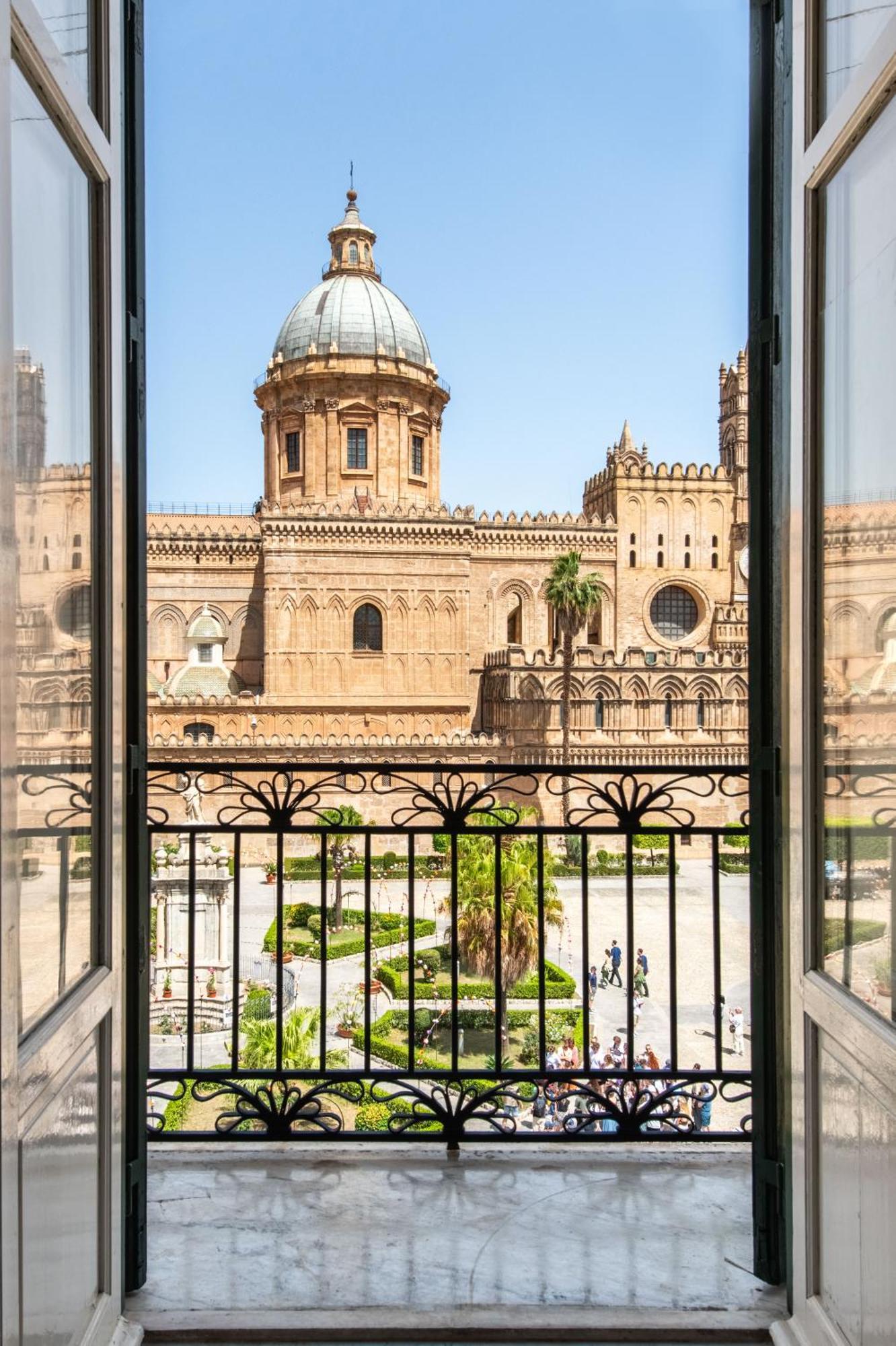 Cathedral View Apartments Palermo Exteriör bild