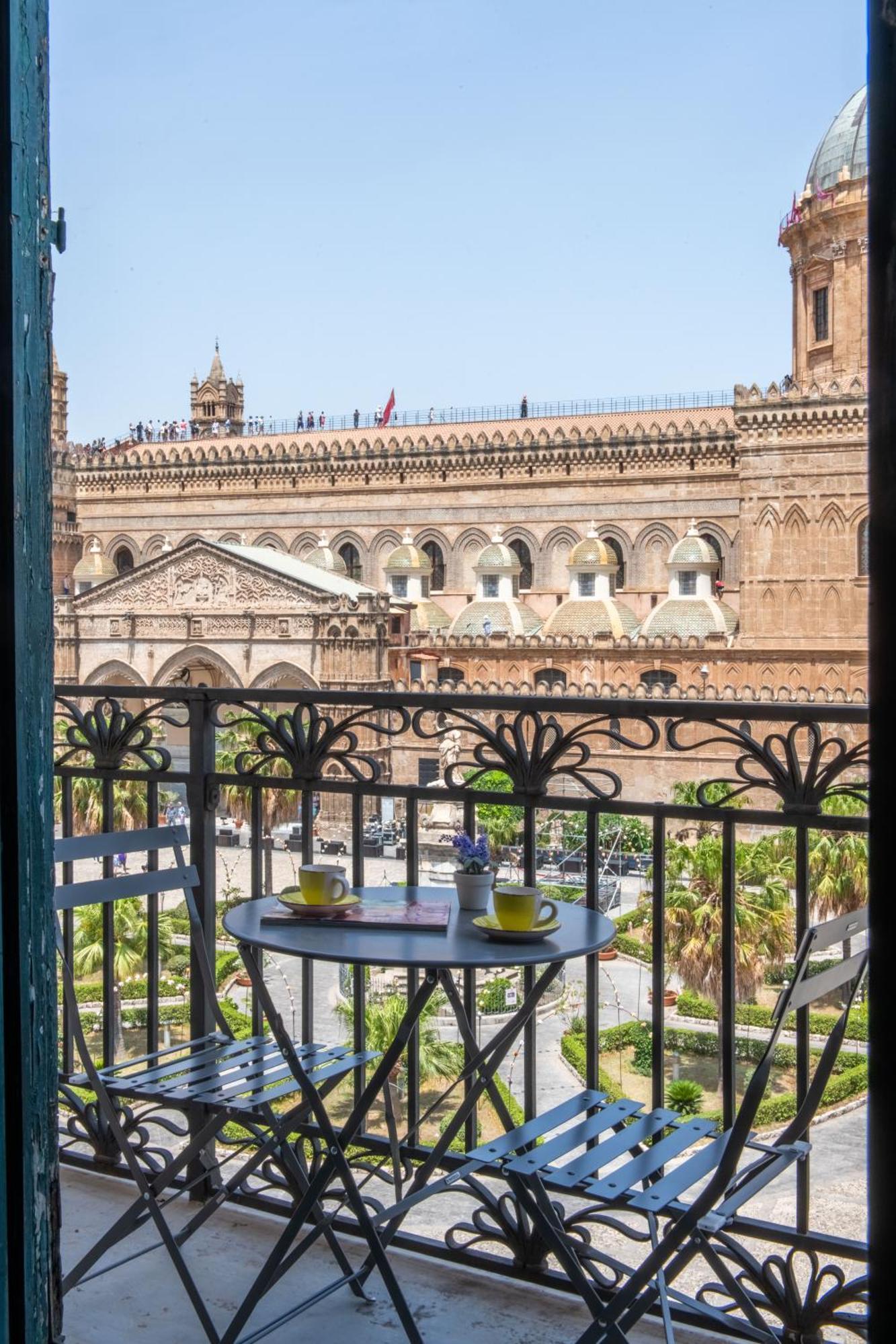 Cathedral View Apartments Palermo Exteriör bild